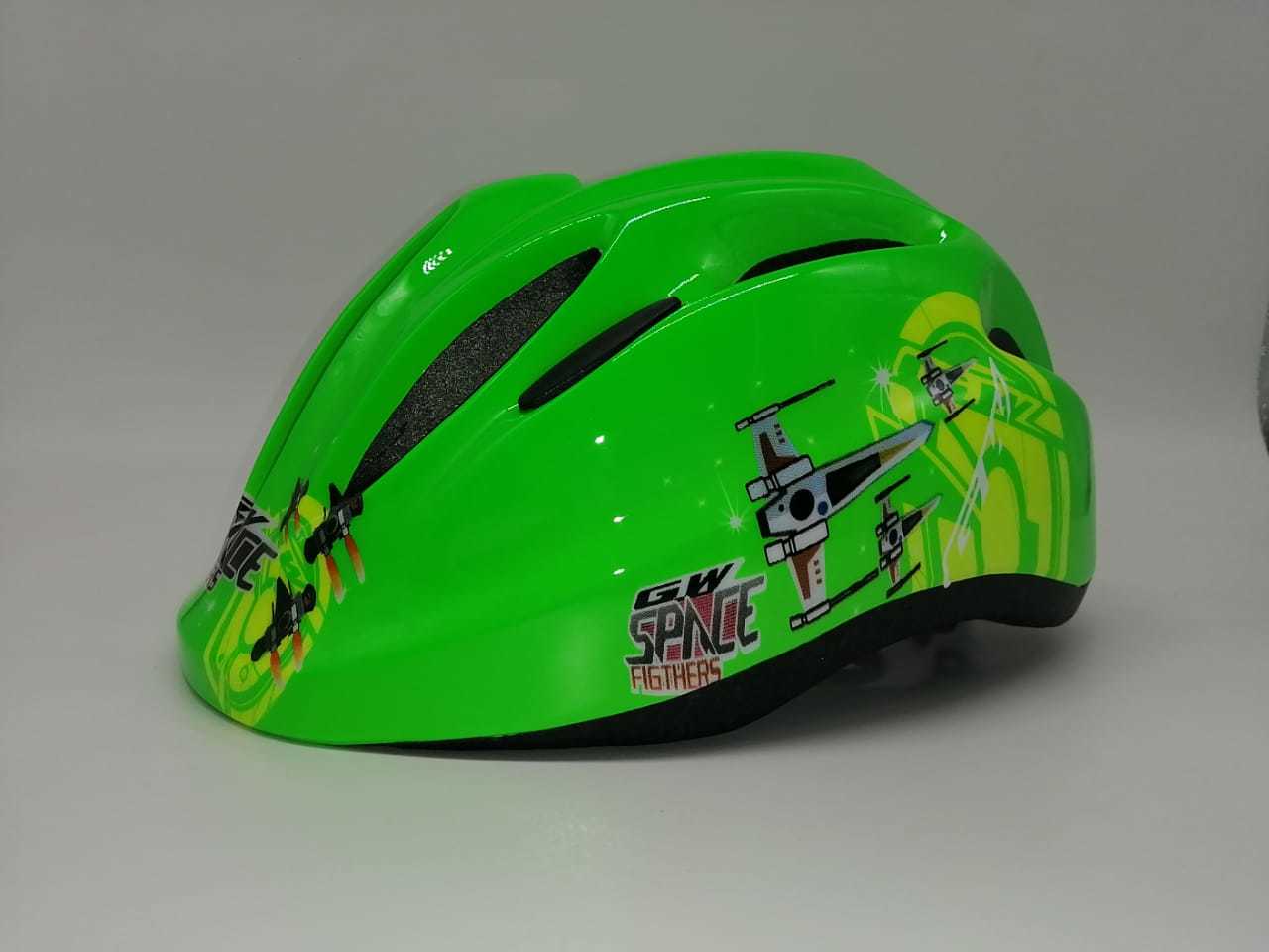 CASCO GW (RACING TEAM-PRINCESS STORY-BUGS-SPACE FIGHTERS) INFANTIL